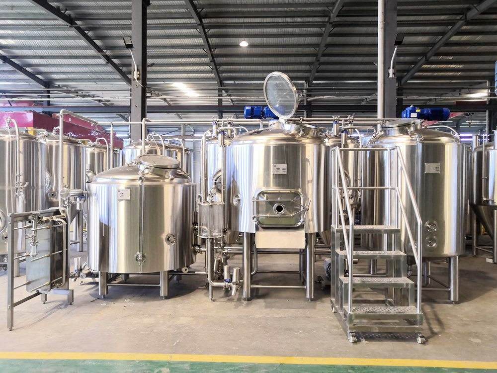 machine à bière,fermenteurs coniques